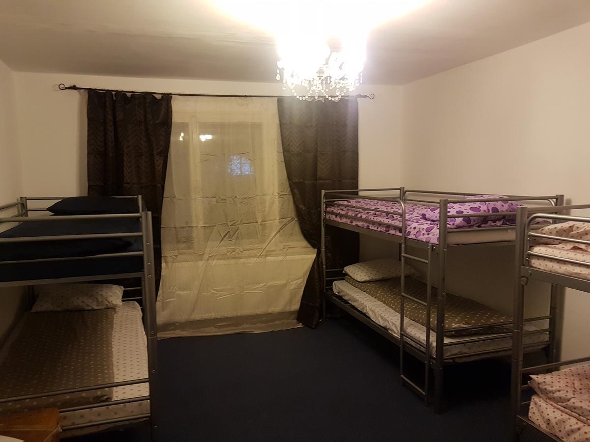 Enjoy Hostel Cluj-Napoca Luaran gambar